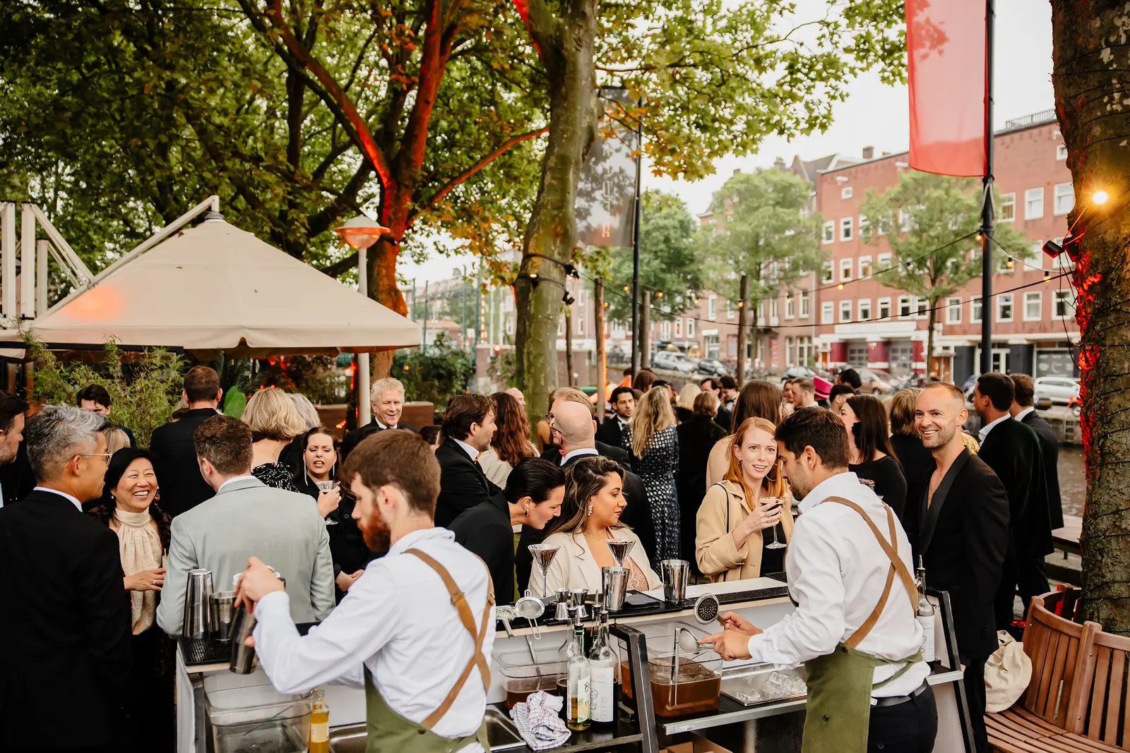 Het terras in de zomer